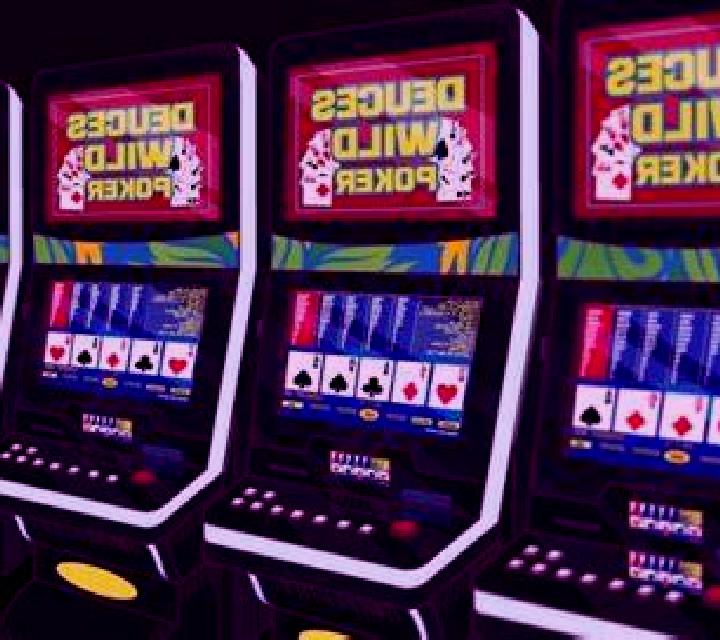 Deuces Wild MH (Microgaming) slot